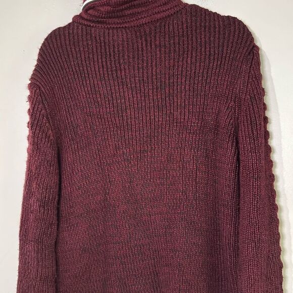 Elegant Burgundy Turtleneck Sweater with Cable Knit Design - Picture 14 of 14